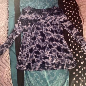 Cute tie dye long sleeve shirt